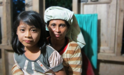 Berusaha Bangkit Setelah Gempa